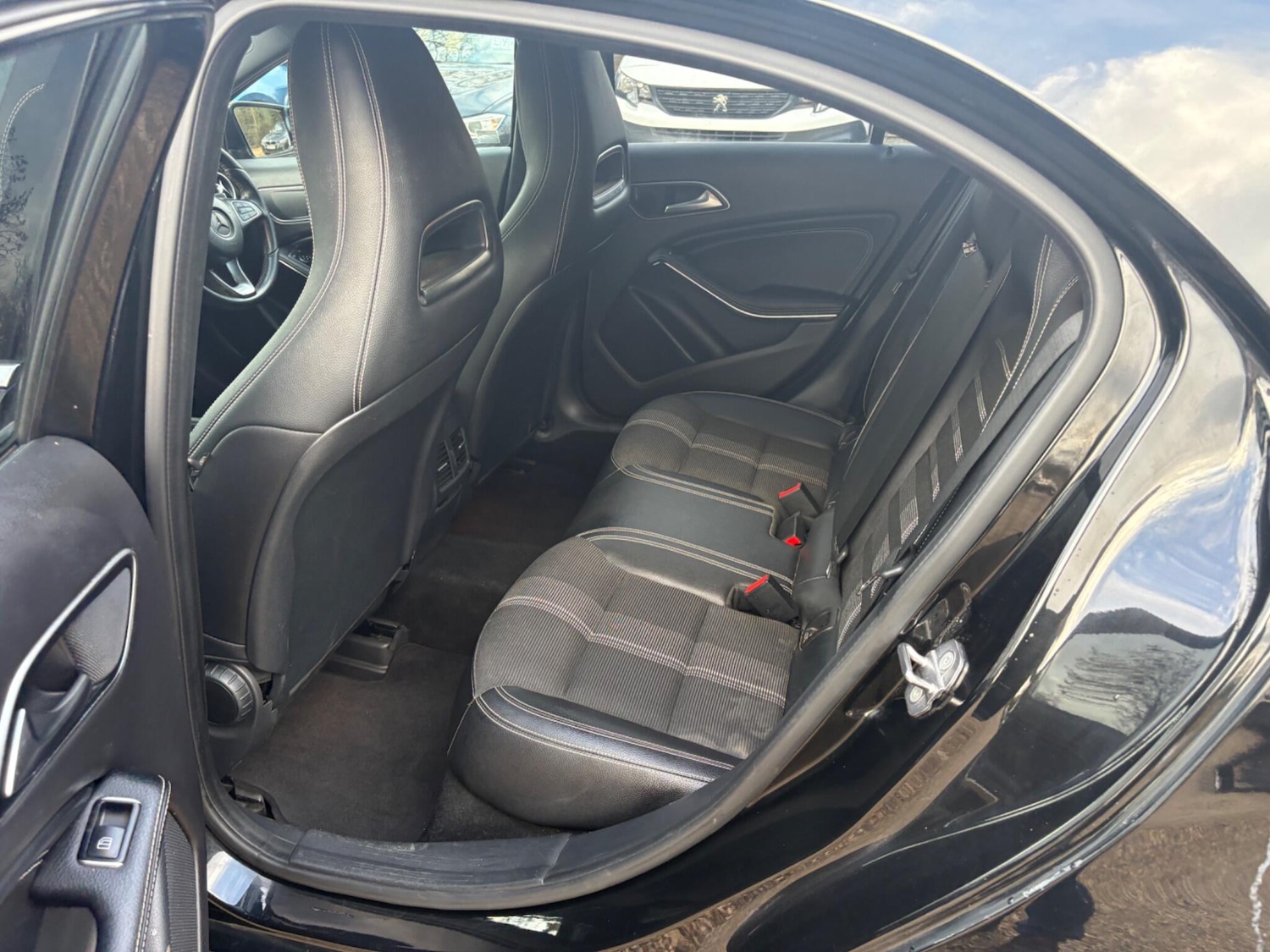 Used Mercedes-Benz A-Class 2018 for sale - 77549730: Photo 26