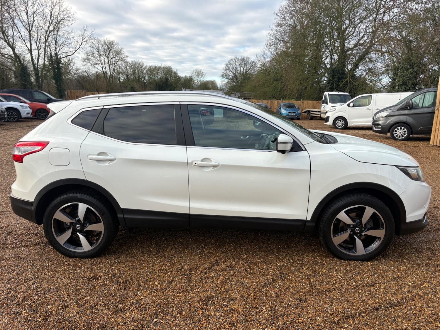 Used Nissan Qashqai 2016 for sale - 77658255: Photo 13