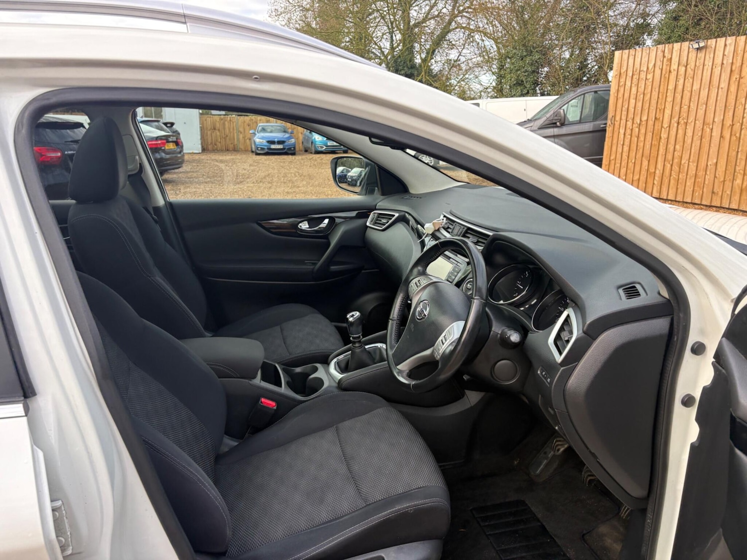 Used Nissan Qashqai 2016 for sale - 77658255: Photo 15