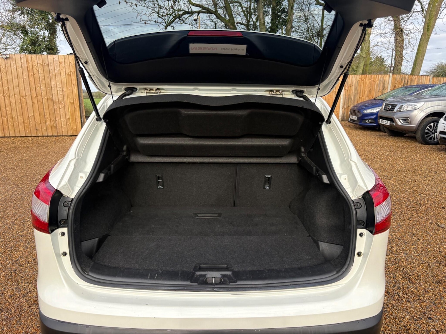 Used Nissan Qashqai 2016 for sale - 77658255: Photo 27