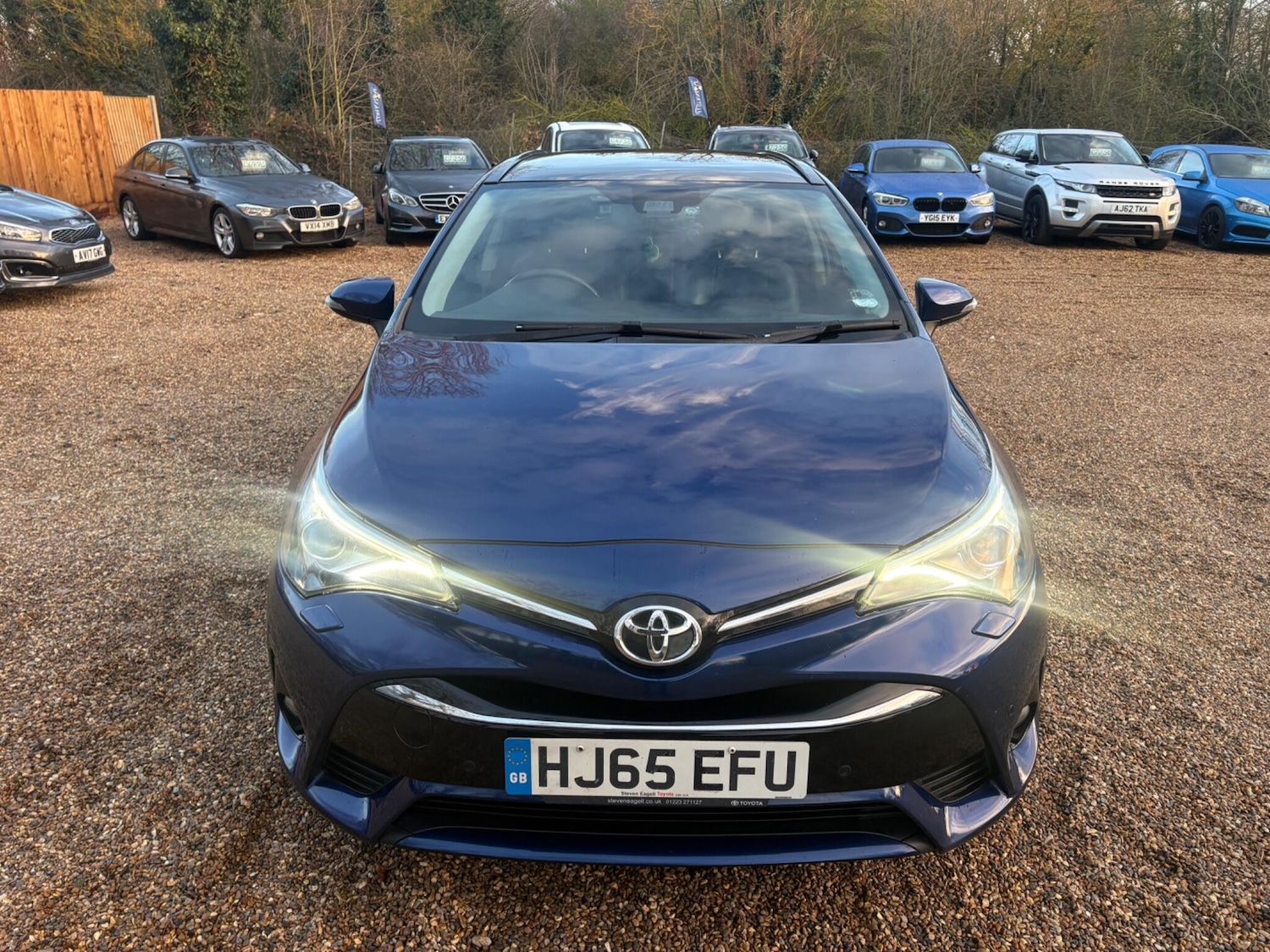 Used Toyota Avensis 2015 for sale - 77229400: Photo 3