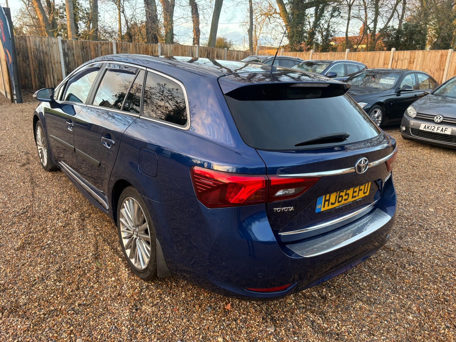 Used Toyota Avensis 2015 for sale - 77229400: Photo 8