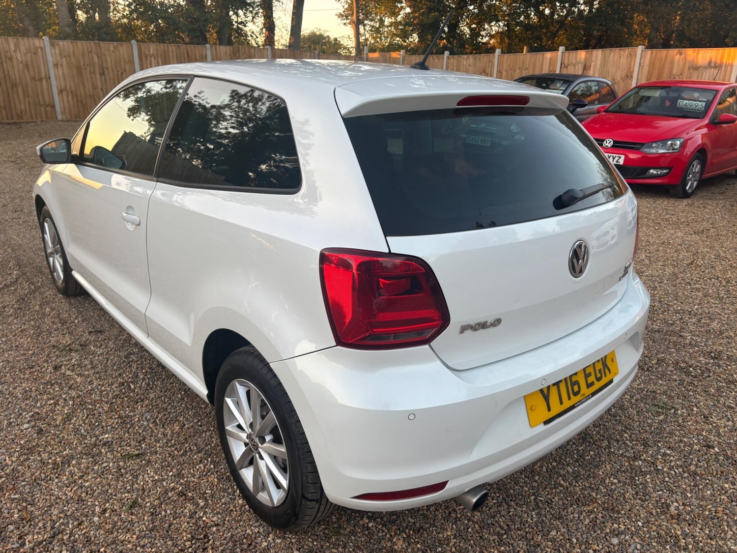 Used Volkswagen Polo 2016 for sale - 76041940: Photo 6