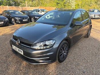 Used Volkswagen Golf 2017 for sale - 78462240: Photo