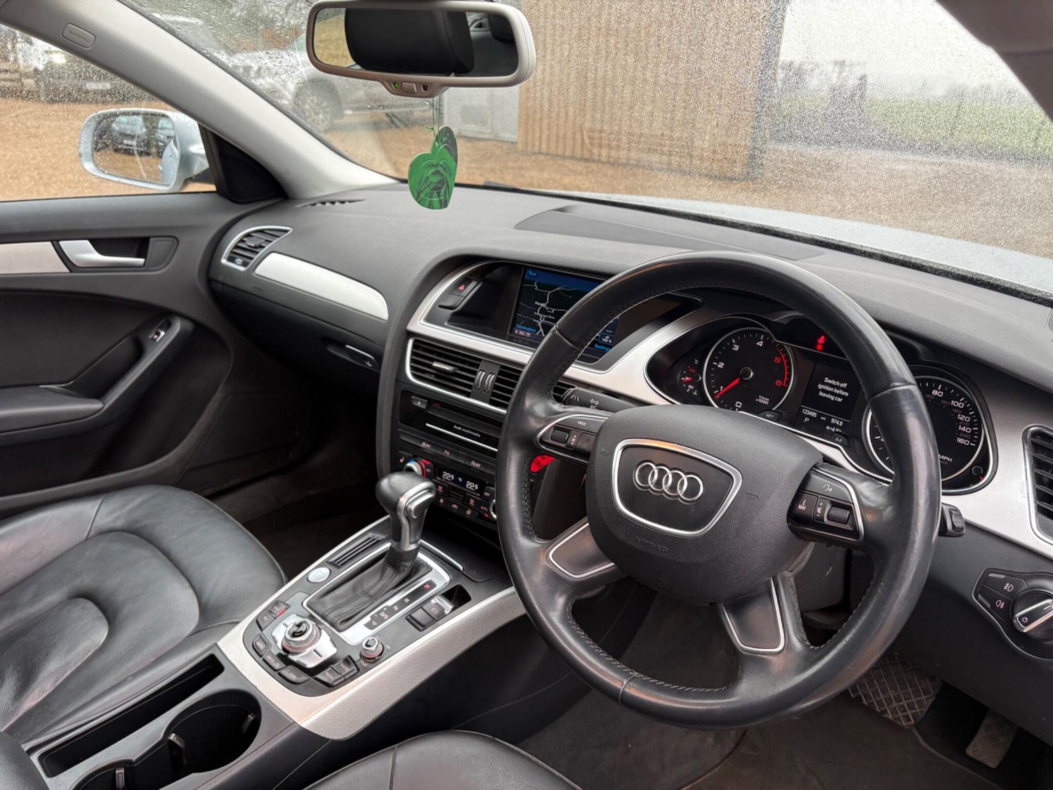 Used Audi A4 2015 for sale - 77386611: Photo 18