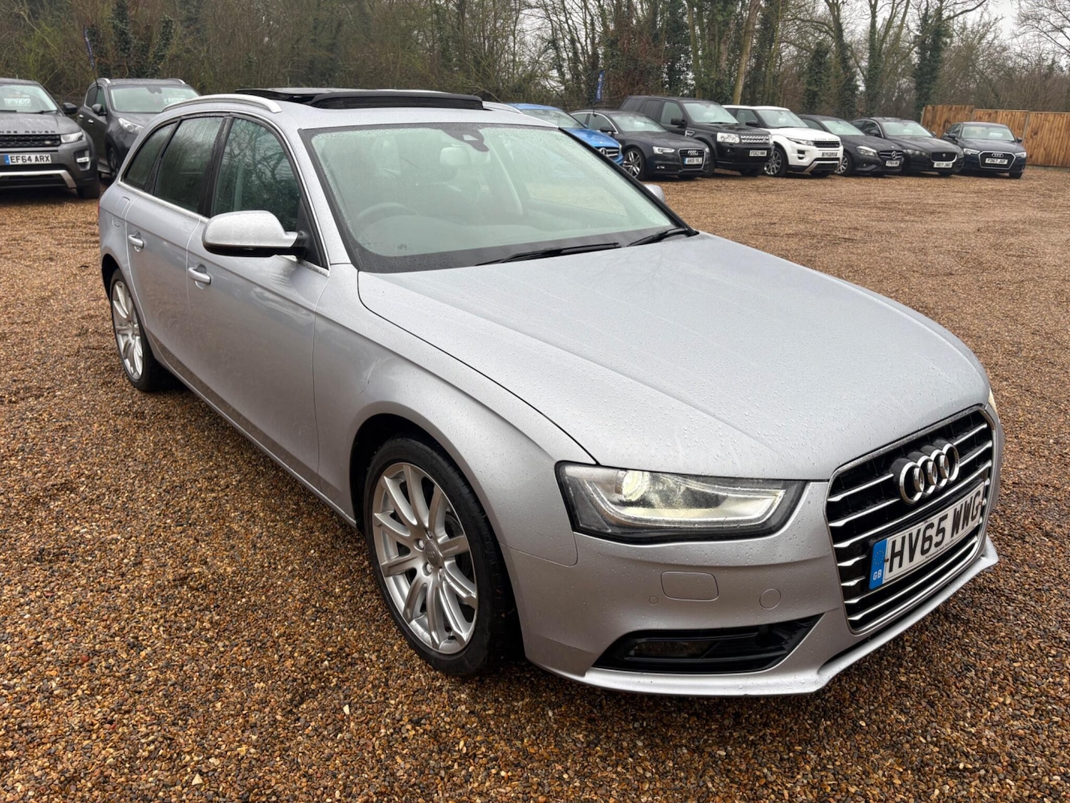 Used Audi A4 2015 for sale - 77386611: Photo 2