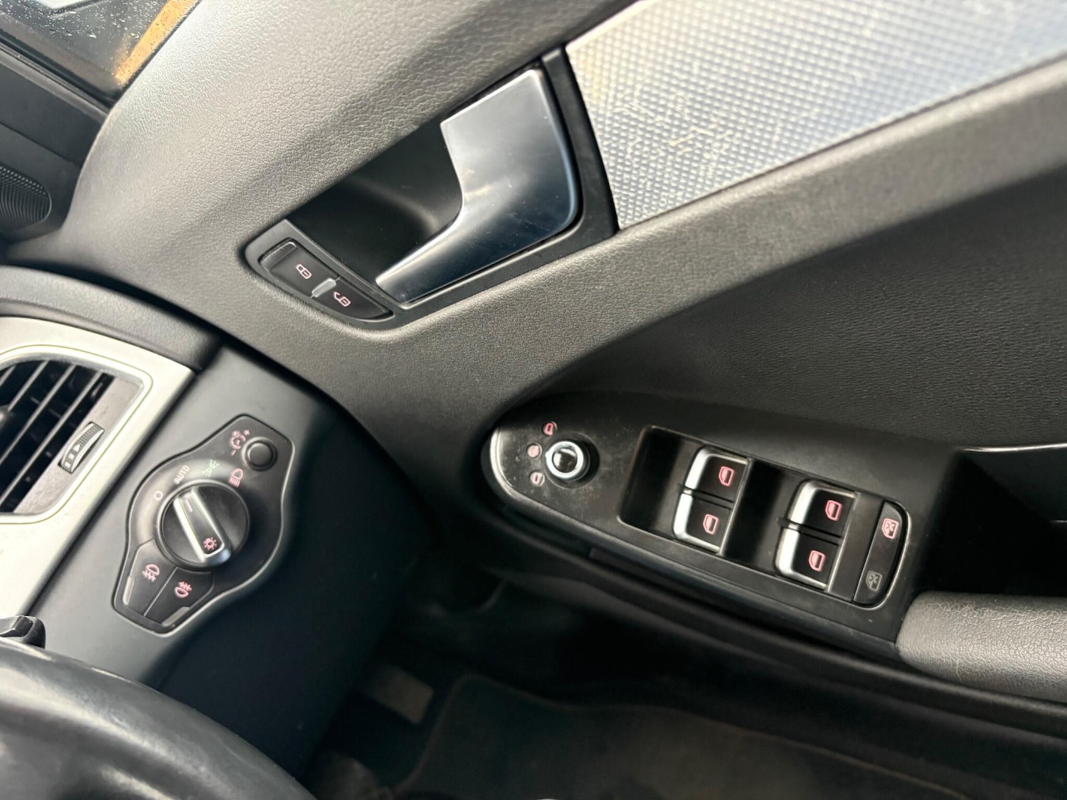 Used Audi A4 2015 for sale - 77386611: Photo 23