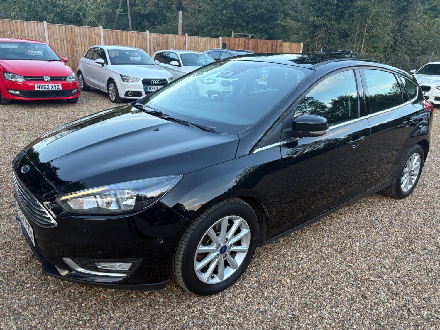 Used Ford Focus 2017 for sale - 76043220: Photo 3