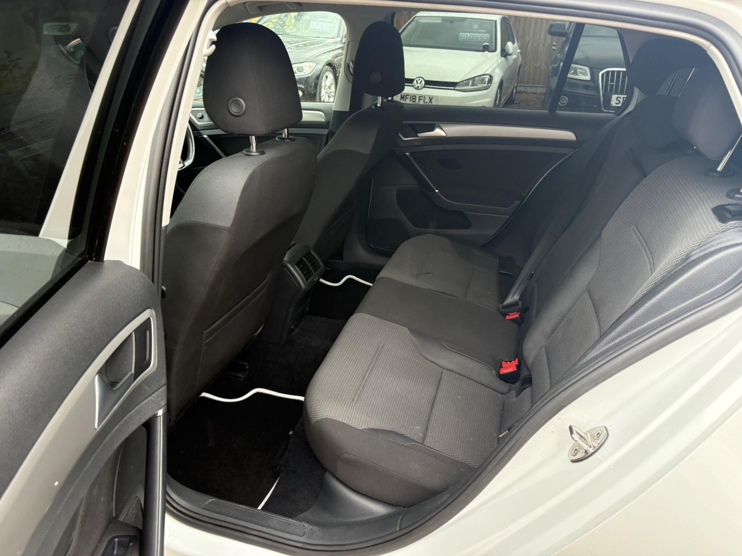 Used Volkswagen Golf 2014 for sale - 77306320: Photo 27