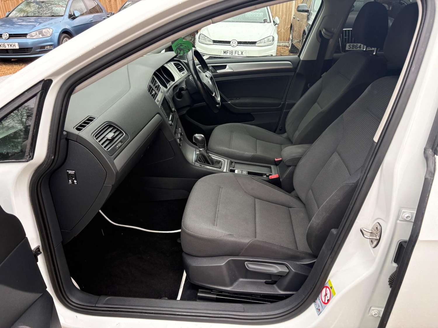 Used Volkswagen Golf 2014 for sale - 77306320: Photo 29