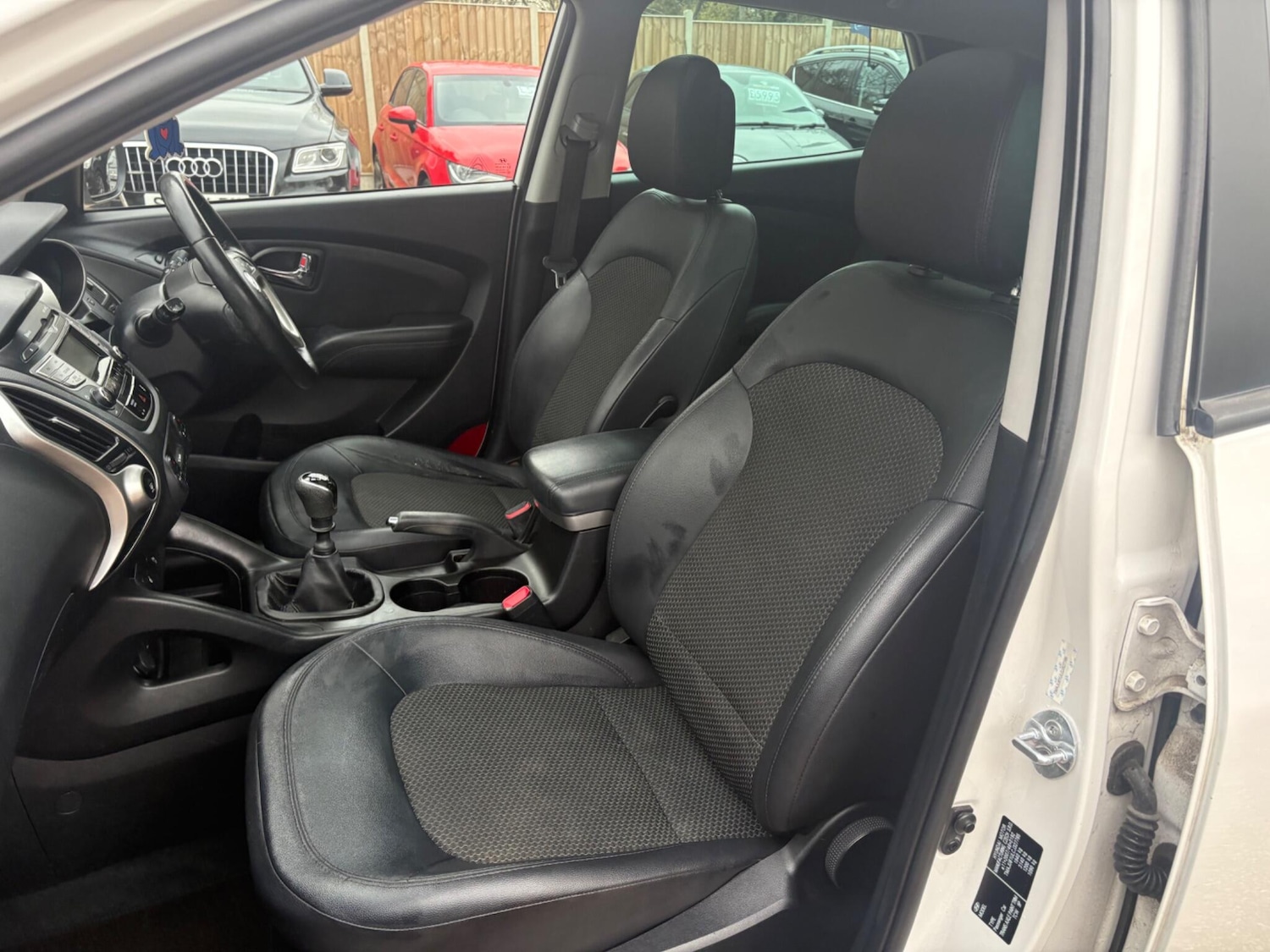 Used Hyundai Ix35 2012 for sale - 76511807: Photo 28