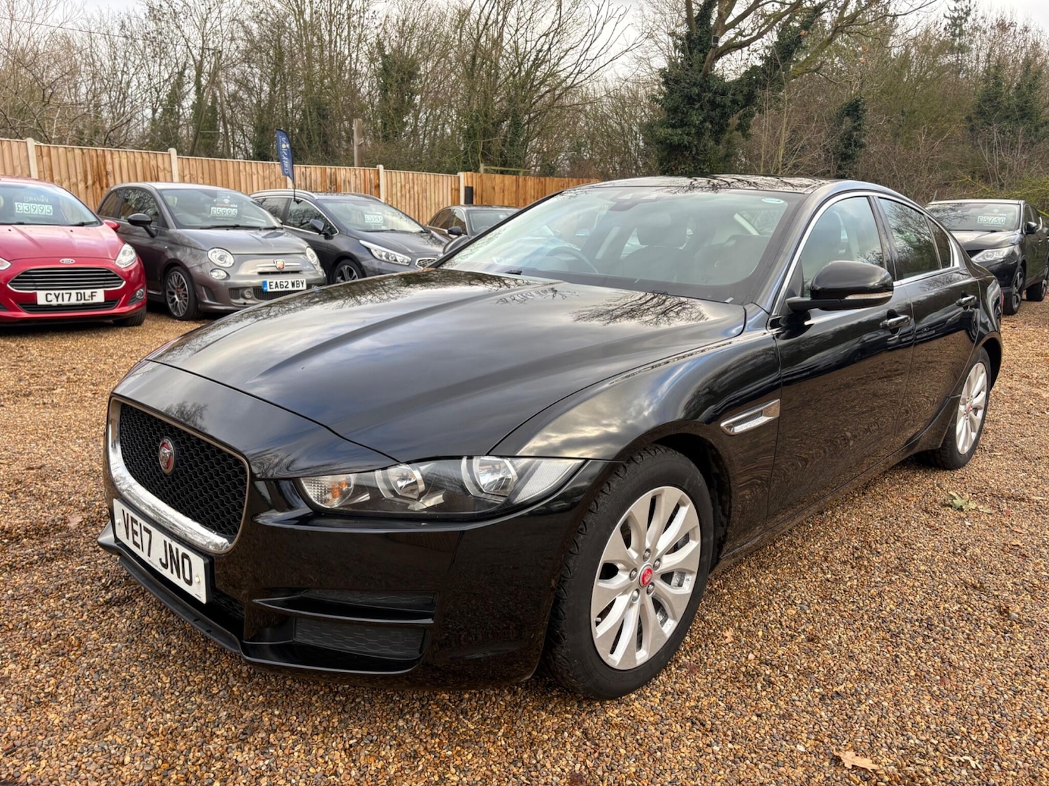 Used Jaguar XE 2017 for sale - 76942515: Photo 1