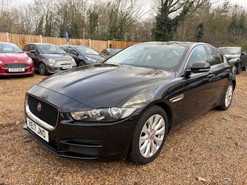 Used Jaguar XE 2017 for sale - 76942515: Photo