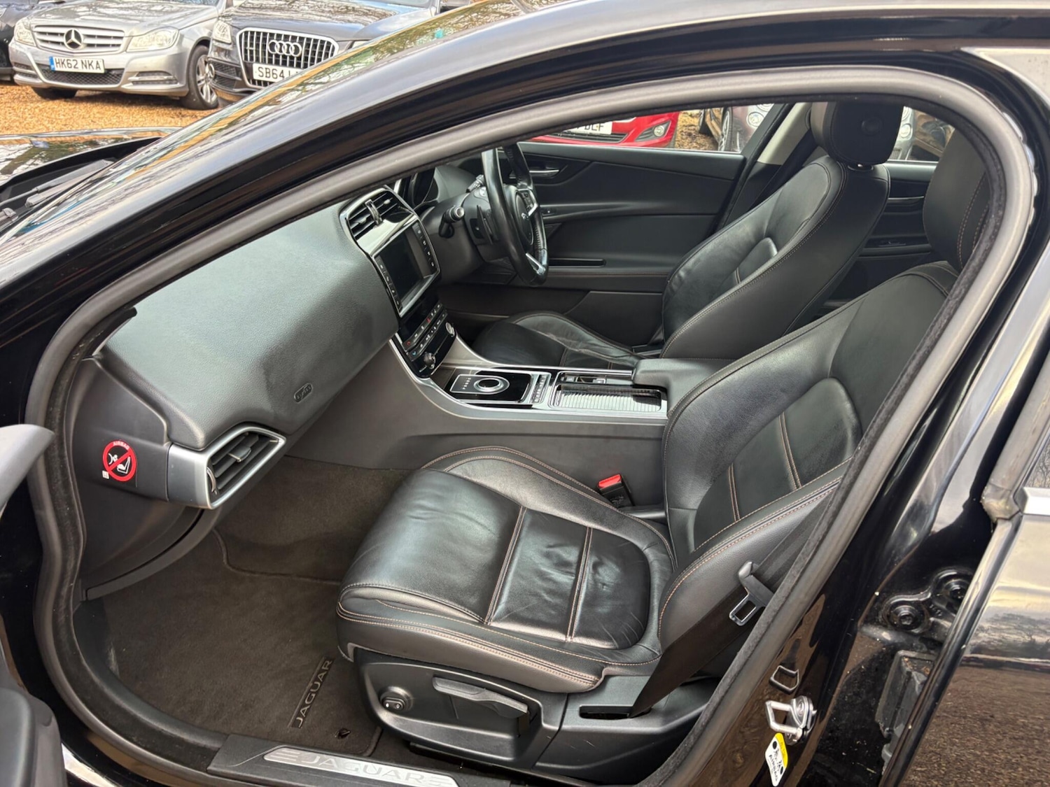 Used Jaguar XE 2017 for sale - 76942515: Photo 33