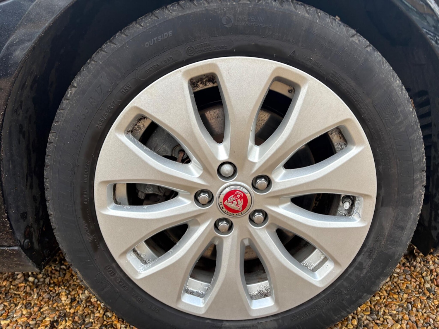 Used Jaguar XE 2017 for sale - 76942515: Photo 36