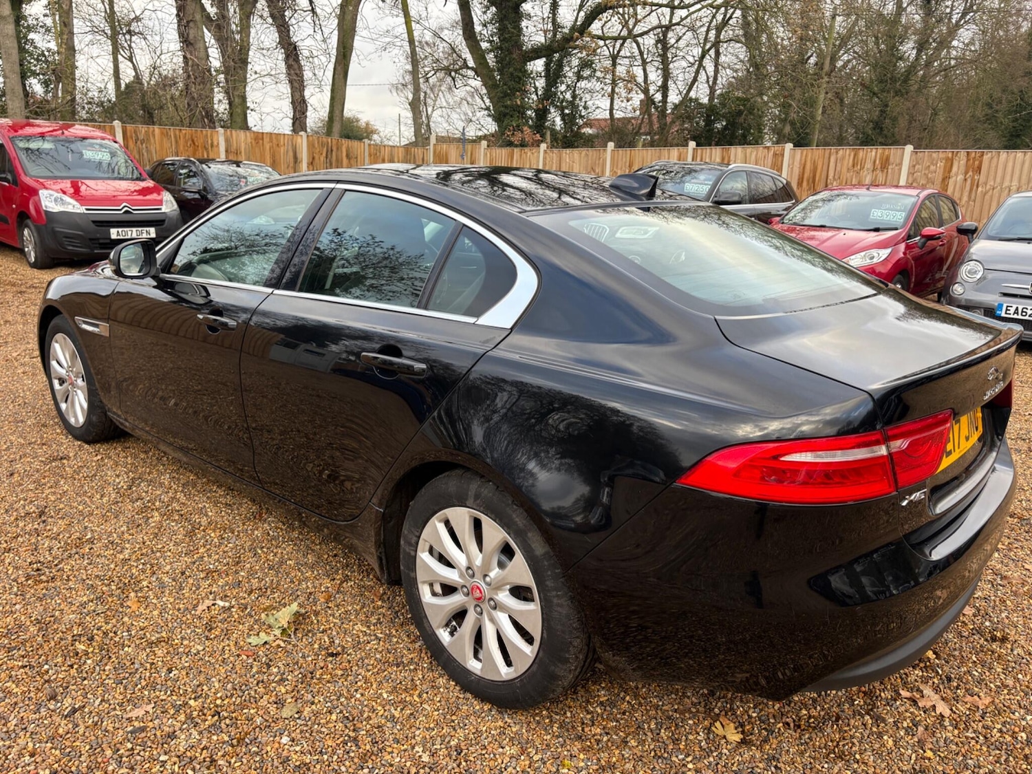 Used Jaguar XE 2017 for sale - 76942515: Photo 5