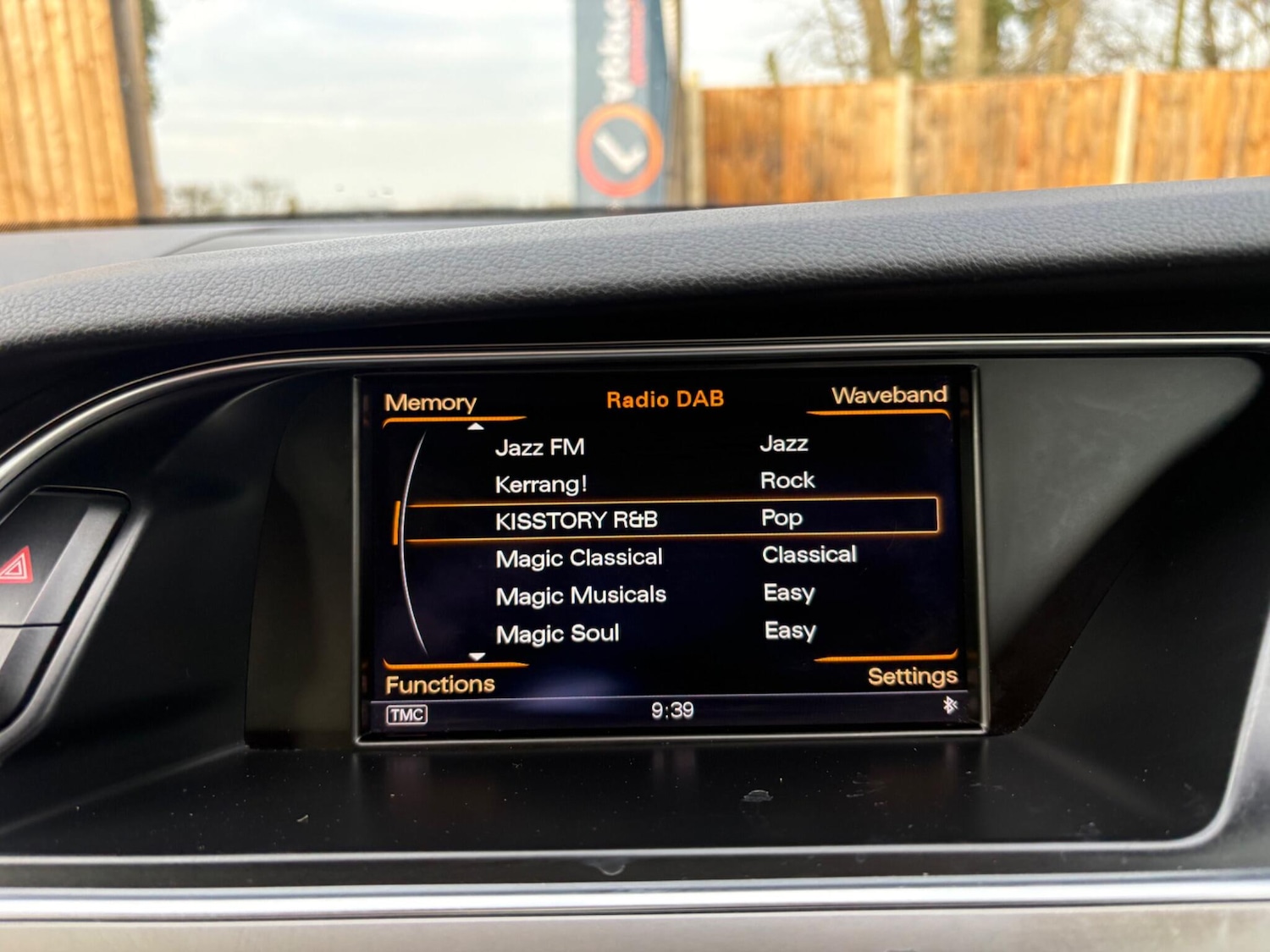 Used Audi A4 2015 for sale - 77253739: Photo 21