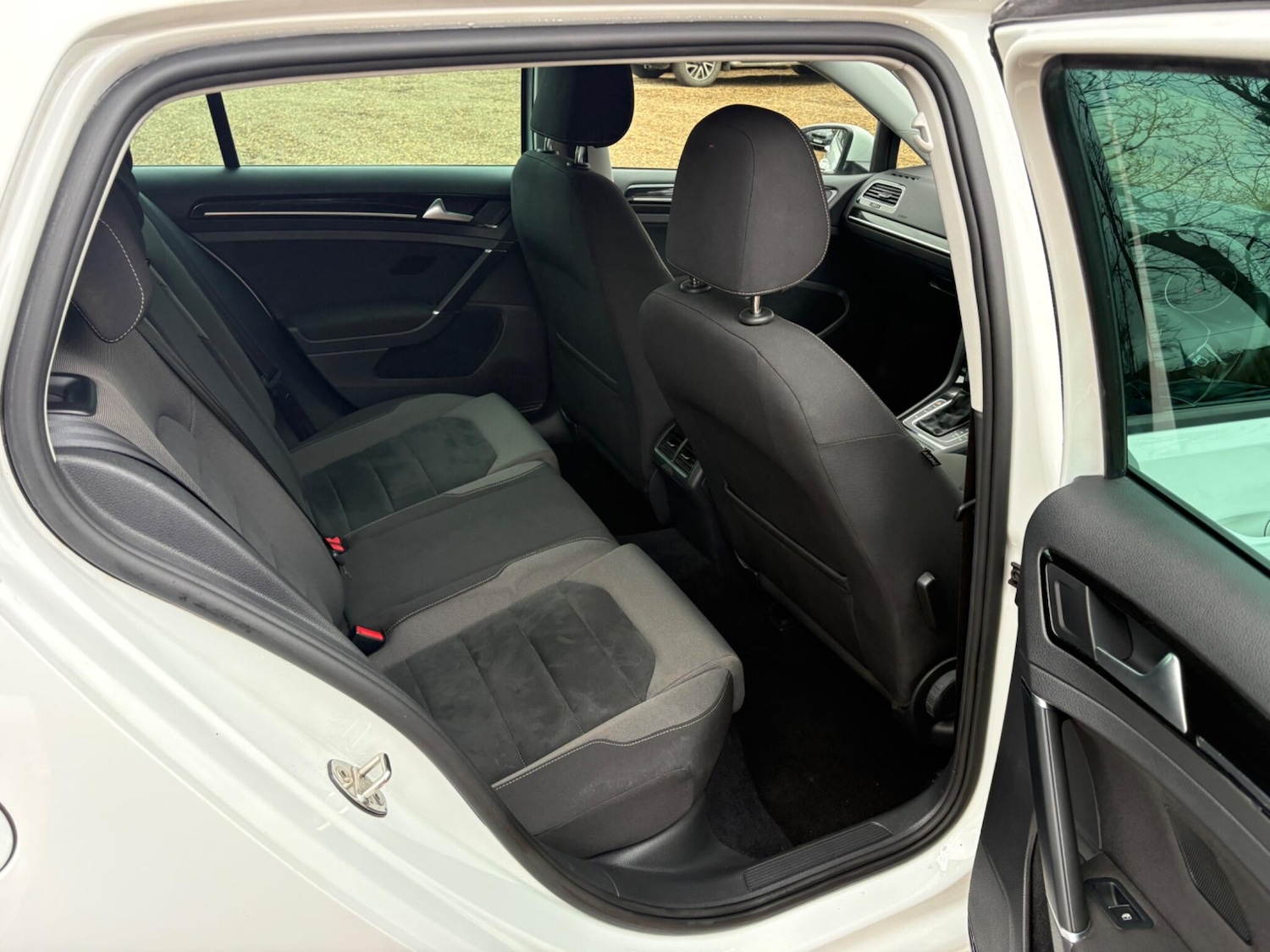 Used Volkswagen Golf 2018 for sale - 77305615: Photo 20