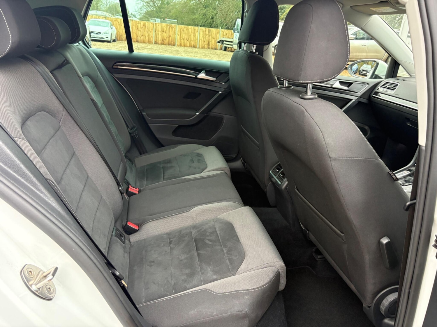 Used Volkswagen Golf 2018 for sale - 77305615: Photo 21