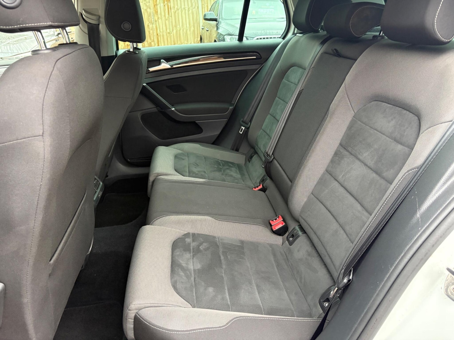 Used Volkswagen Golf 2018 for sale - 77305615: Photo 28