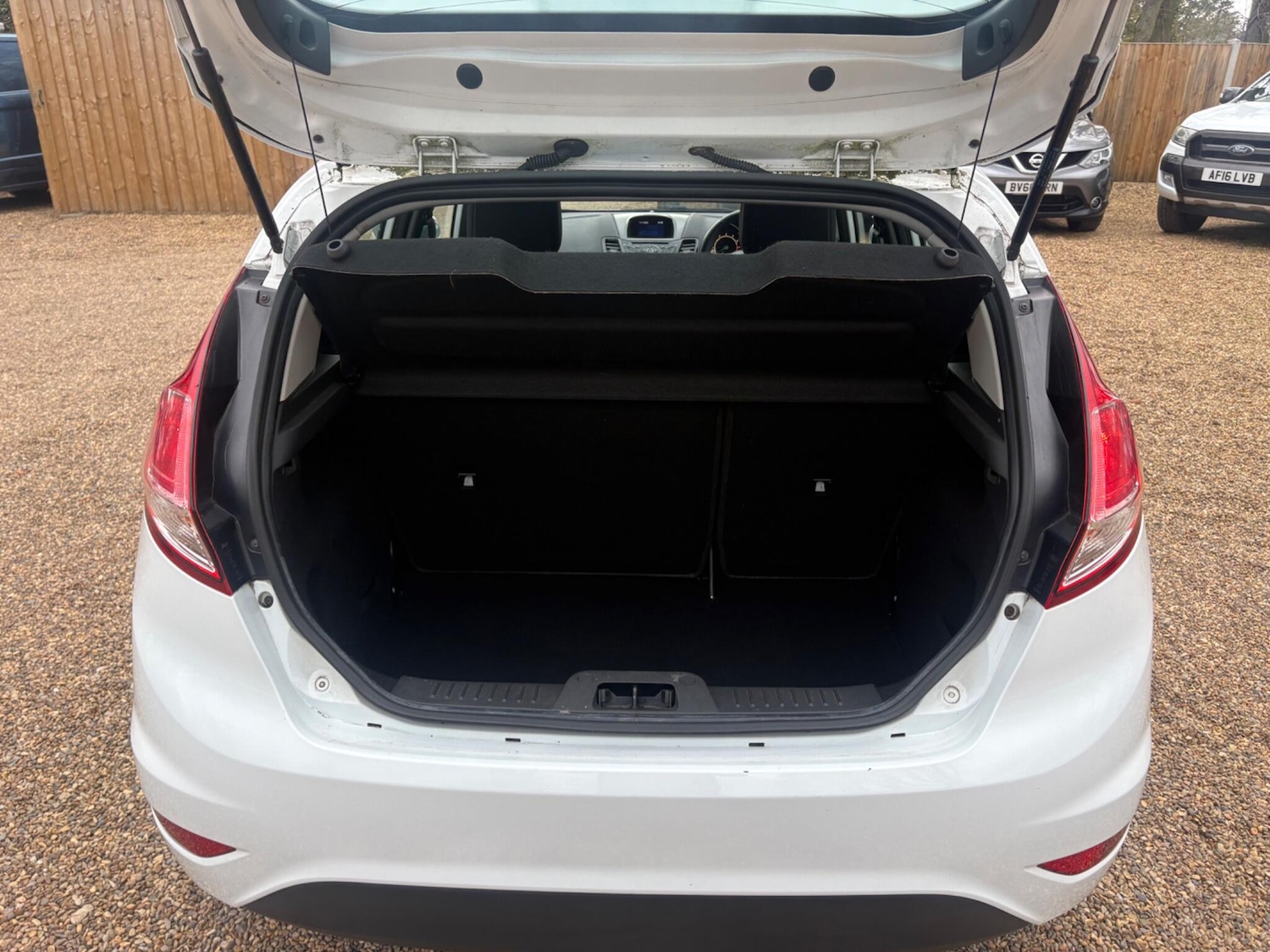 Used Ford Fiesta for sale - 78127624: Photo 26