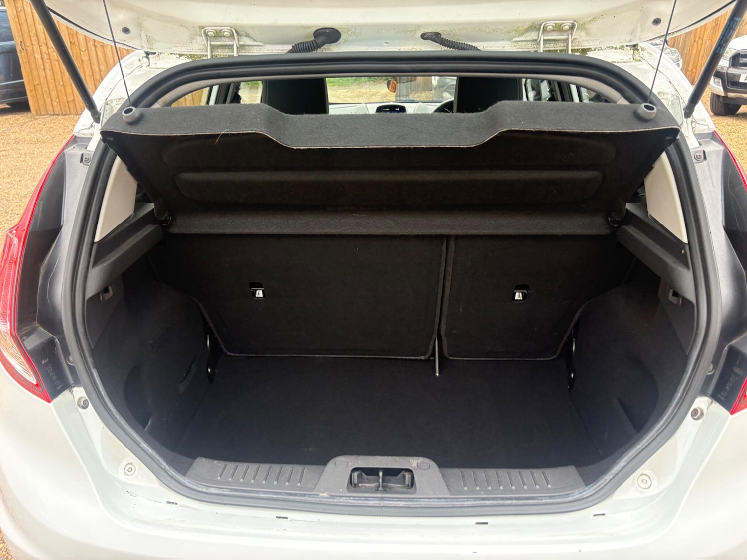 Used Ford Fiesta for sale - 78127624: Photo 27