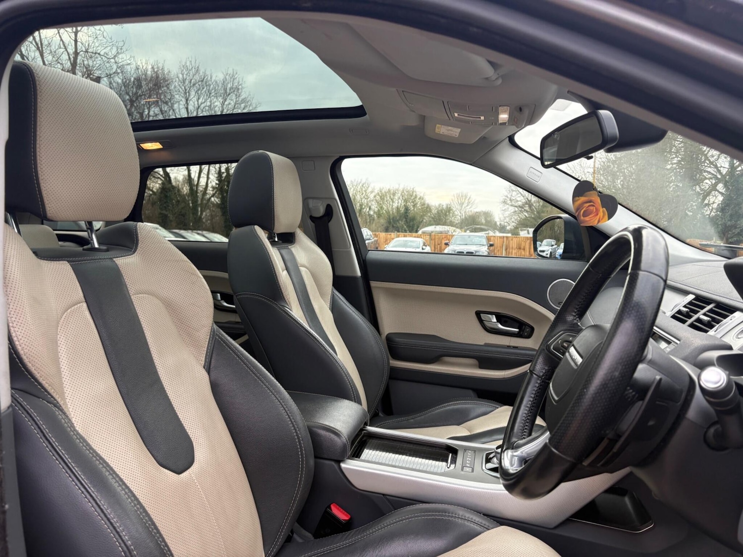 Used Land Rover Range Rover Evoque 2014 for sale - 77253977: Photo 16