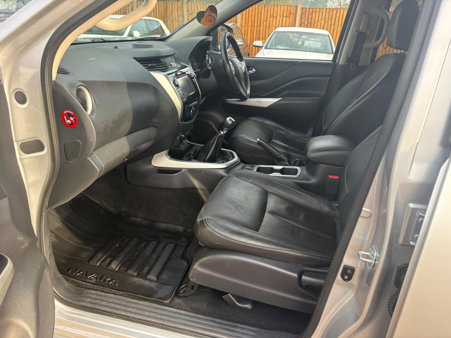 Used Nissan Navara 2017 for sale - 77396472: Photo 28