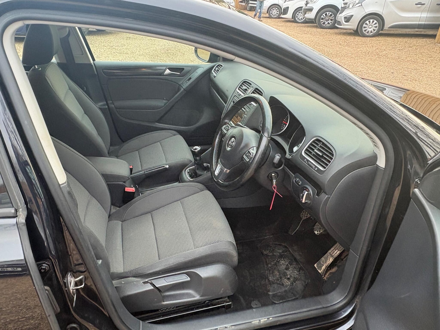 Used Volkswagen Golf 2011 for sale - 77883423: Photo 14