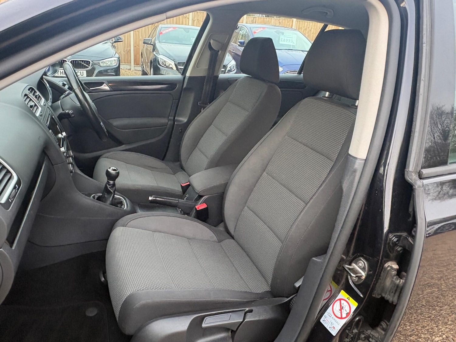 Used Volkswagen Golf 2011 for sale - 77883423: Photo 26