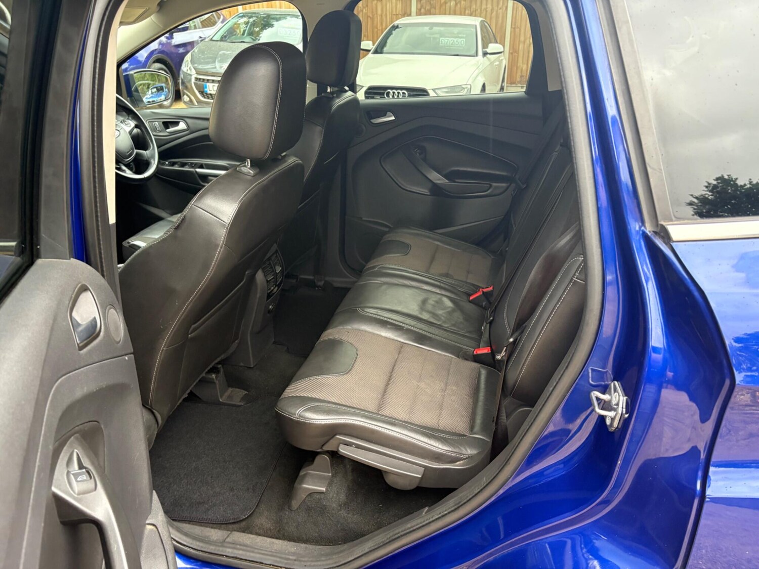 Vehicle 29