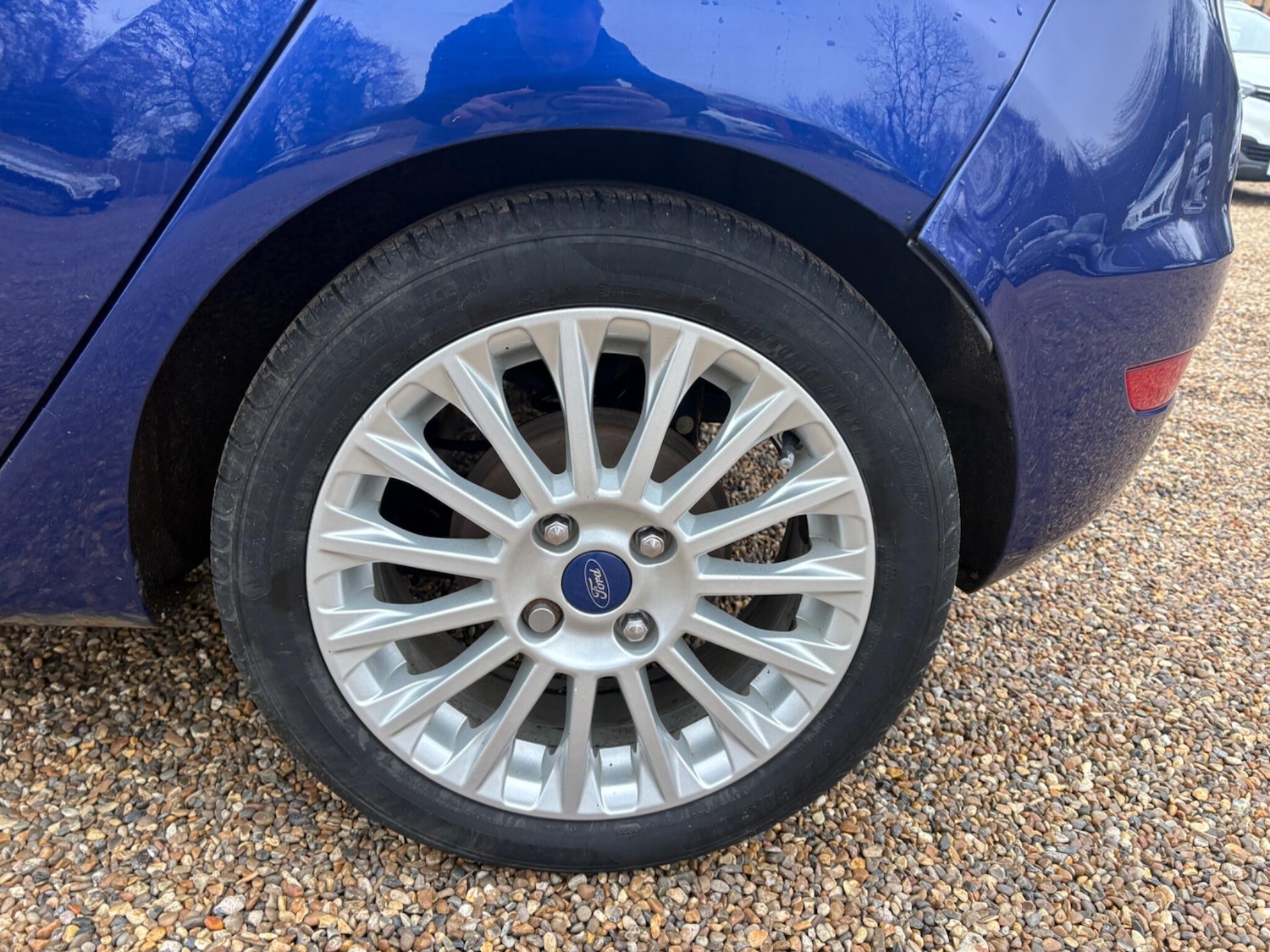 Used Ford Fiesta 2014 for sale - 77456273: Photo 19