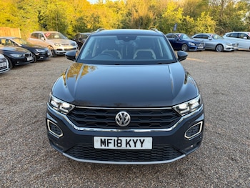 Used Volkswagen T-Roc 2018 for sale - 78375142: Photo