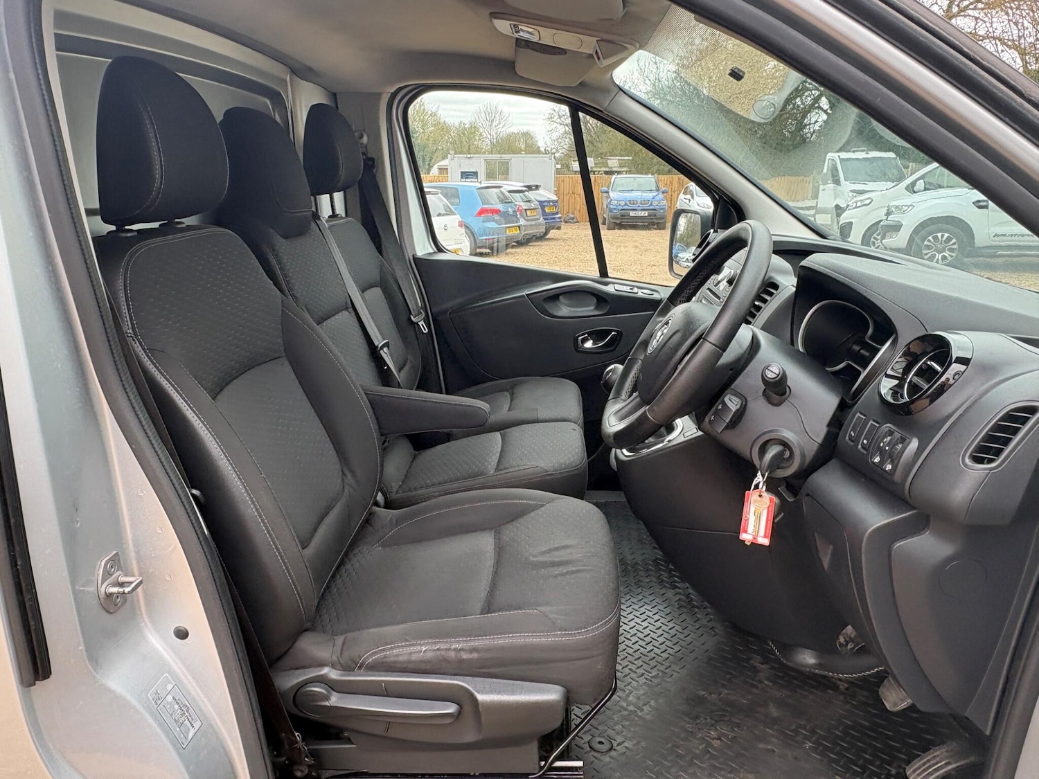 Used Vauxhall Vivaro 2018 for sale - 77883128: Photo 13