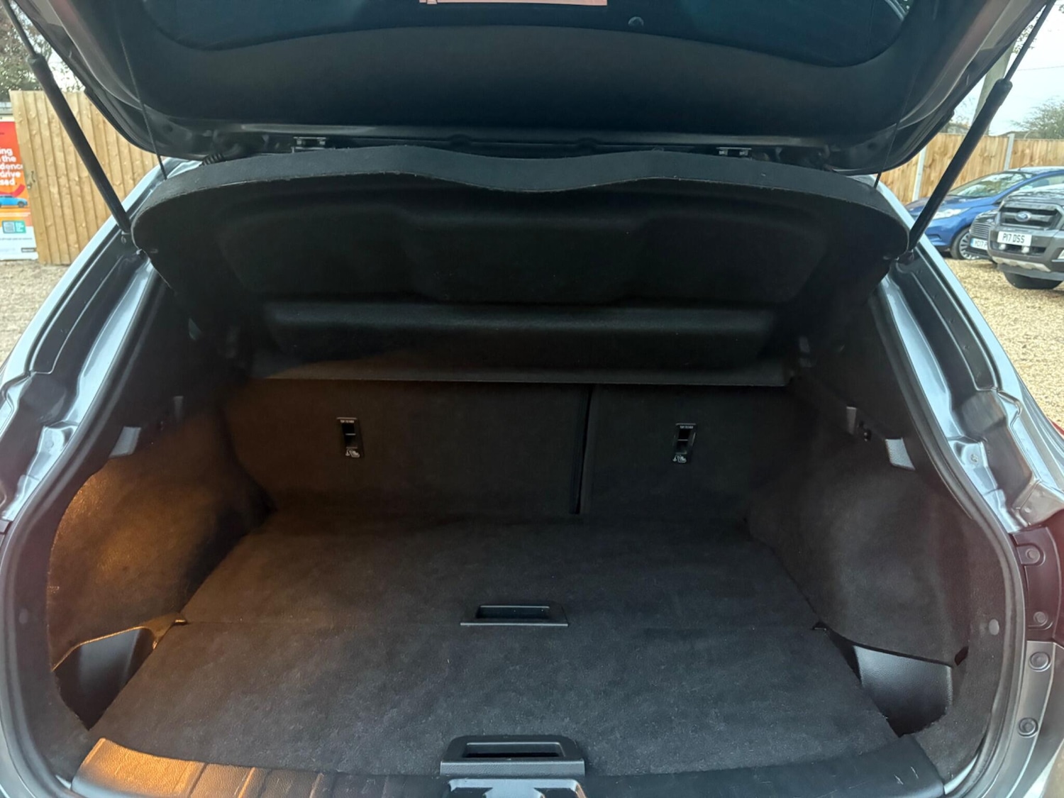 Used Nissan Qashqai 2015 for sale - 76527703: Photo 28