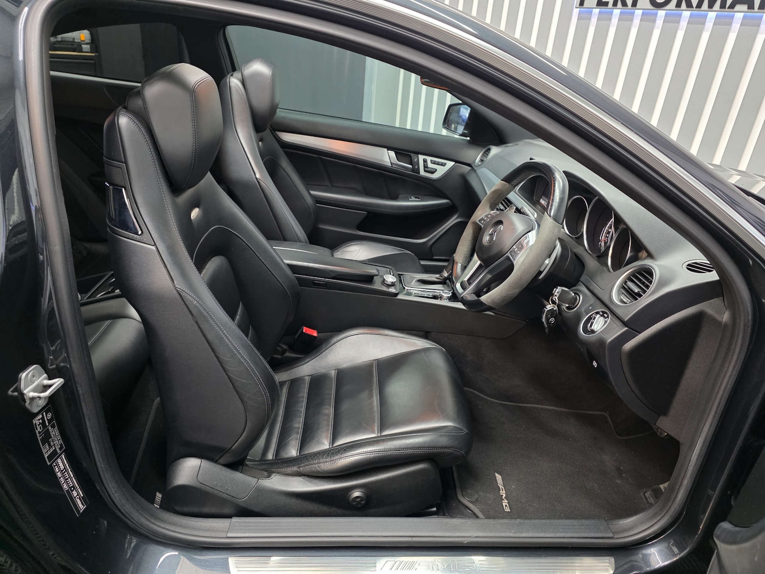 Used Mercedes-Benz C Class 2012 for sale - 77453628: Photo 20