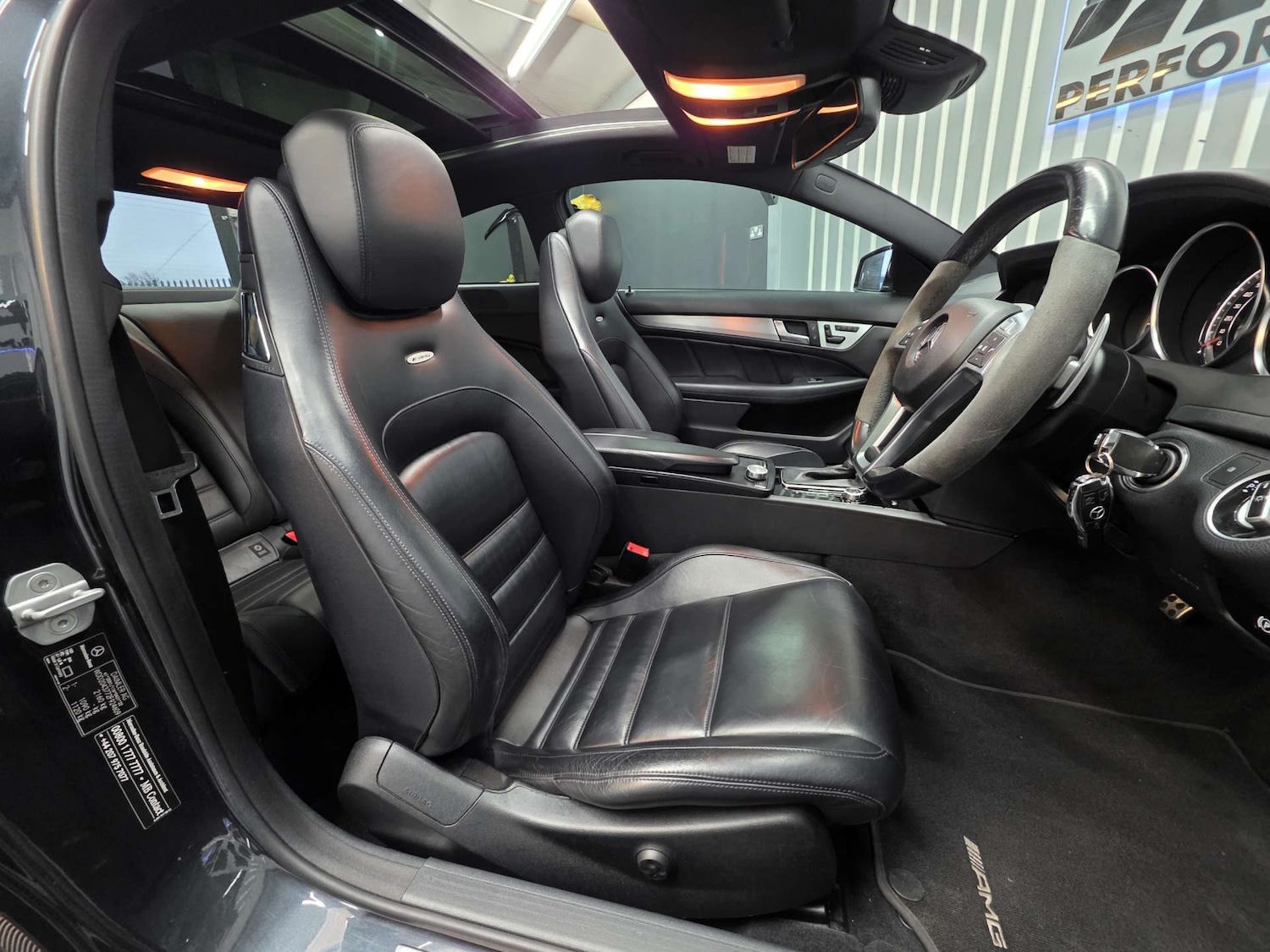 Used Mercedes-Benz C Class 2012 for sale - 77453628: Photo 4