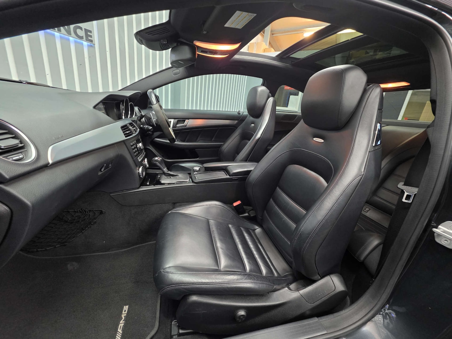 Used Mercedes-Benz C Class 2012 for sale - 77453628: Photo 6