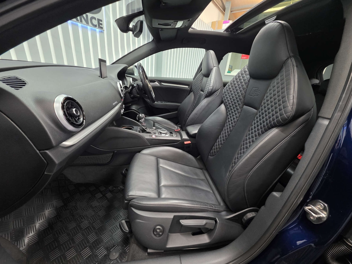 Used Audi A3 2017 for sale - 76465967: Photo 9