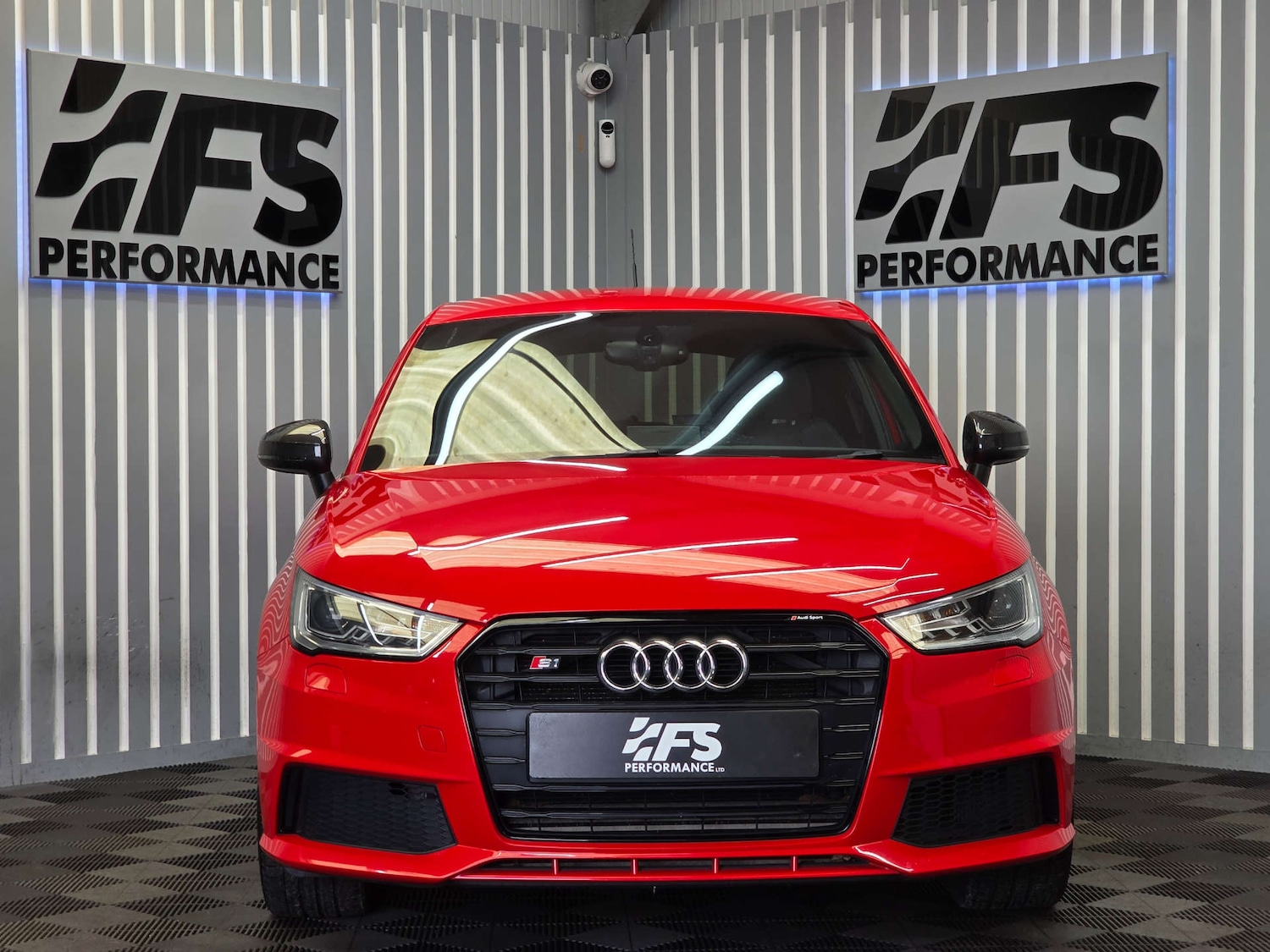 Used Audi A1 2017 for sale - 77735000: Photo 2