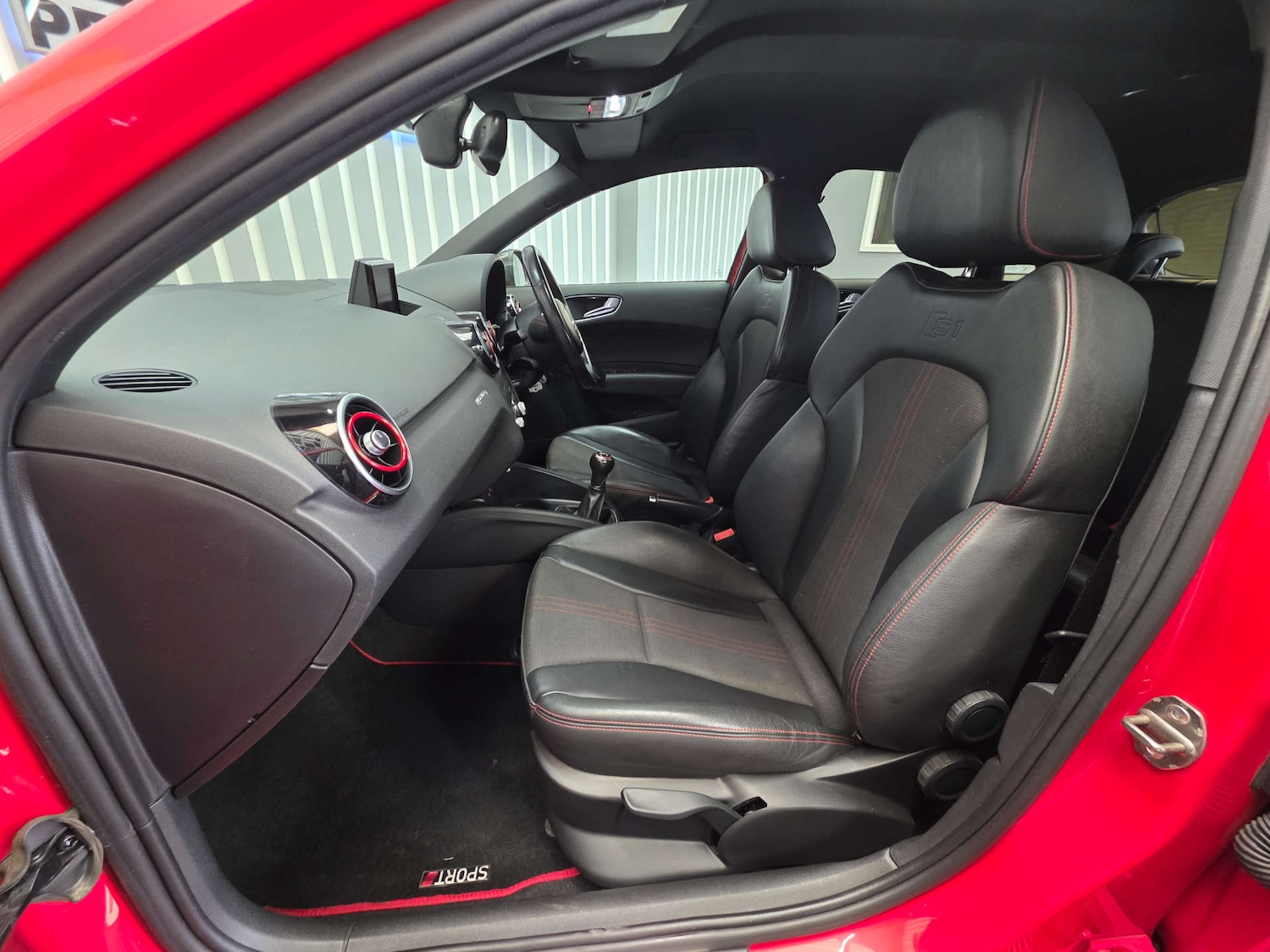 Used Audi A1 2017 for sale - 77735000: Photo 6