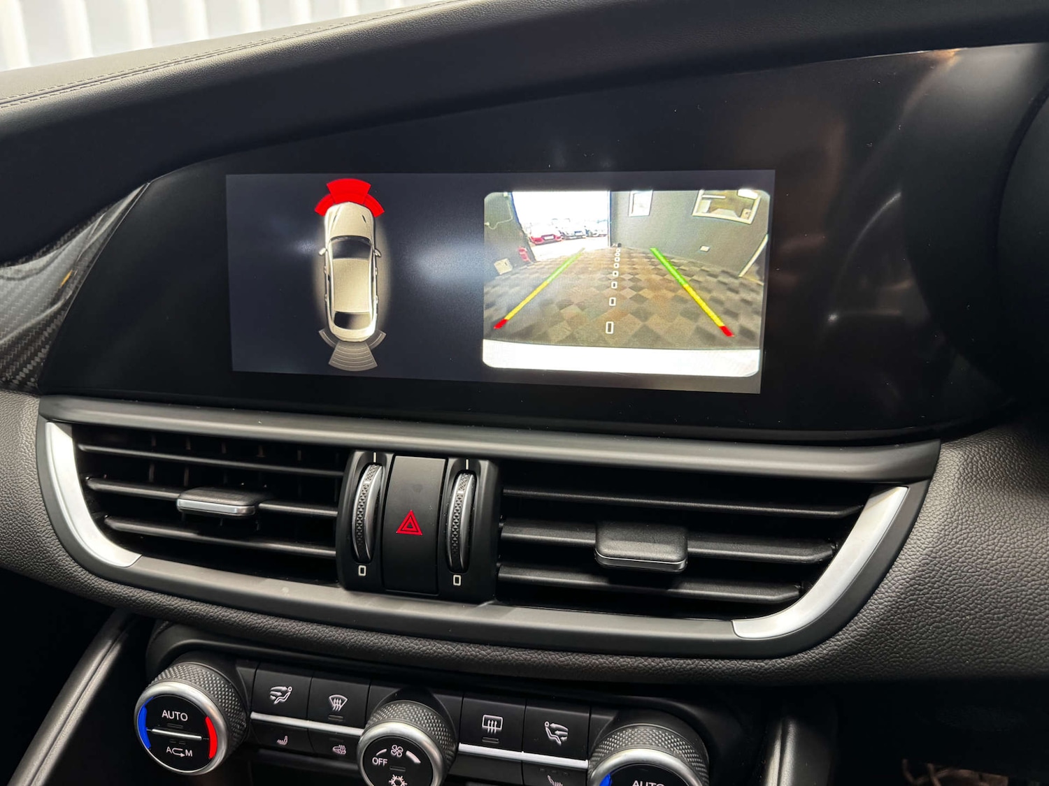 Used Alfa Romeo Giulia 2017 for sale - 76601741: Photo 23