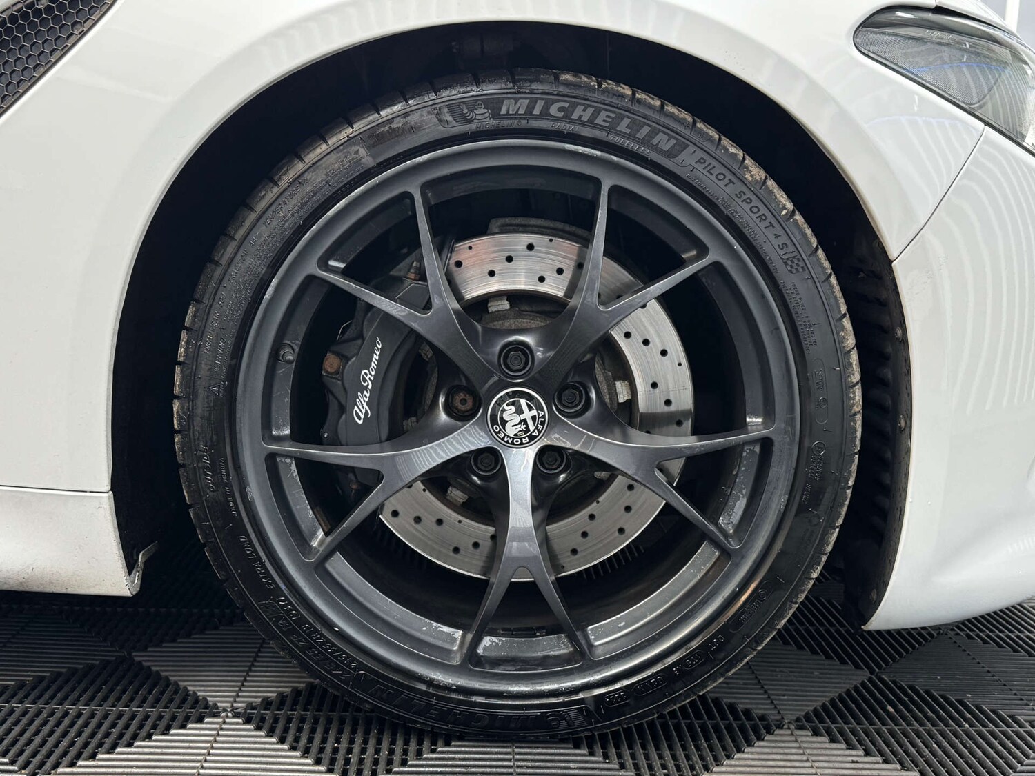 Used Alfa Romeo Giulia 2017 for sale - 76601741: Photo 27