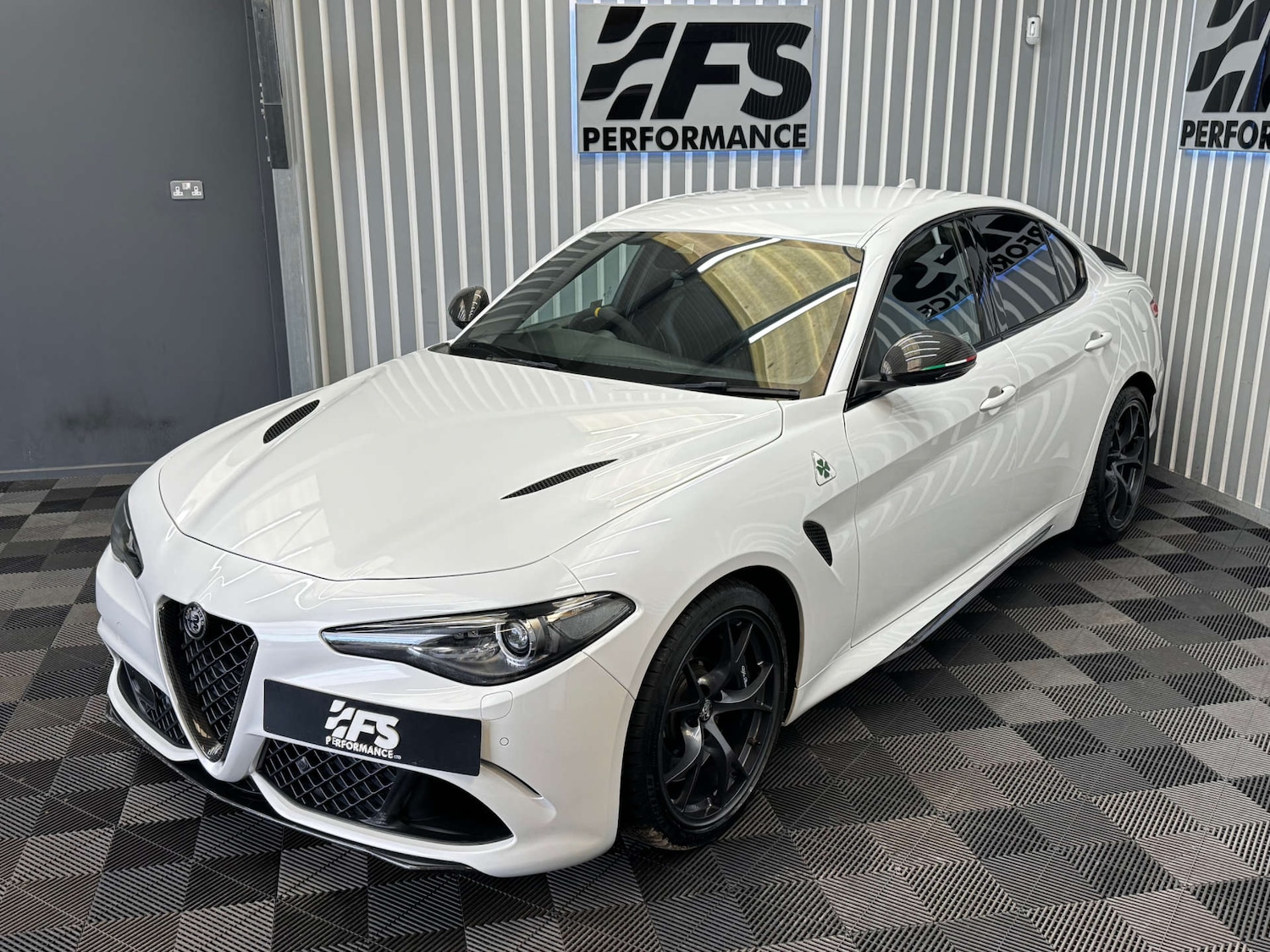 Used Alfa Romeo Giulia 2017 for sale - 76601741: Photo 41