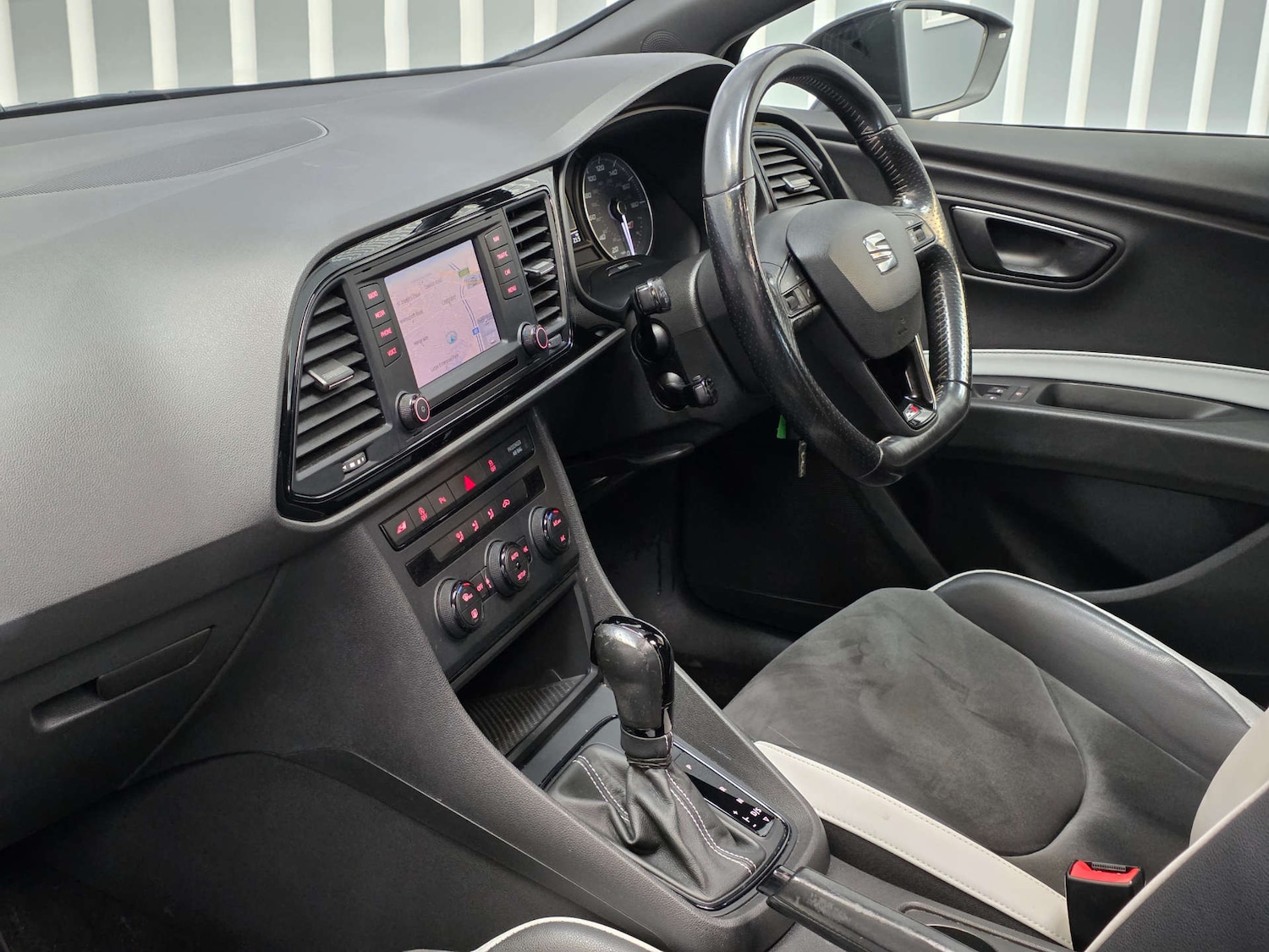 Used SEAT Leon 2014 for sale - 77906893: Photo 8