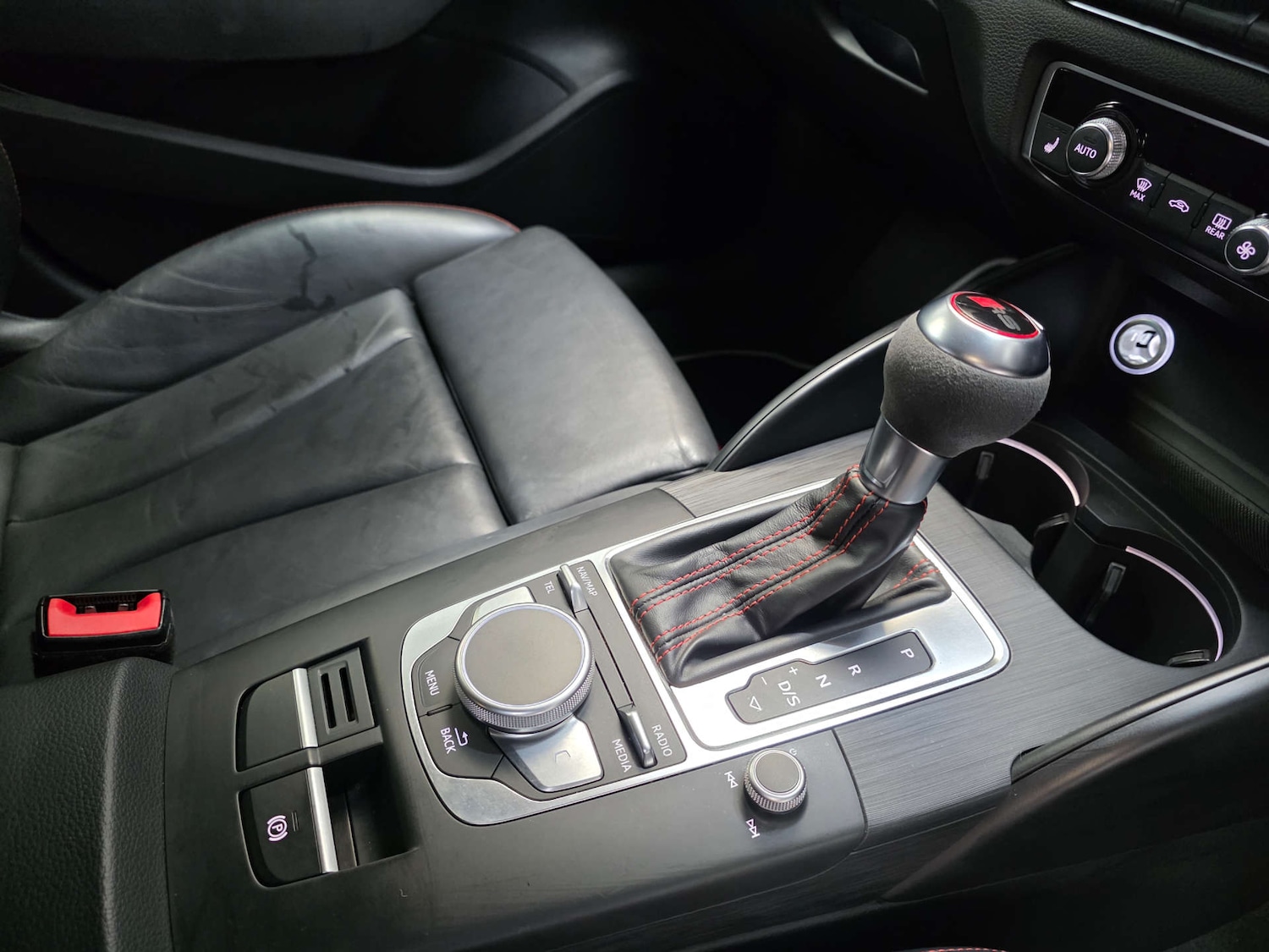 Used Audi RS3 2017 for sale - 77889947: Photo 9