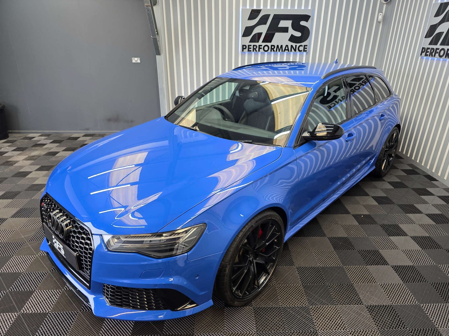 Used Audi RS6 2018 for sale - 76601538: Photo 16