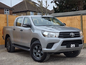Used Toyota Hilux 2017 for sale - 78769496: Photo