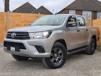 Used Toyota Hilux 2017 for sale - 78769496: Photo
