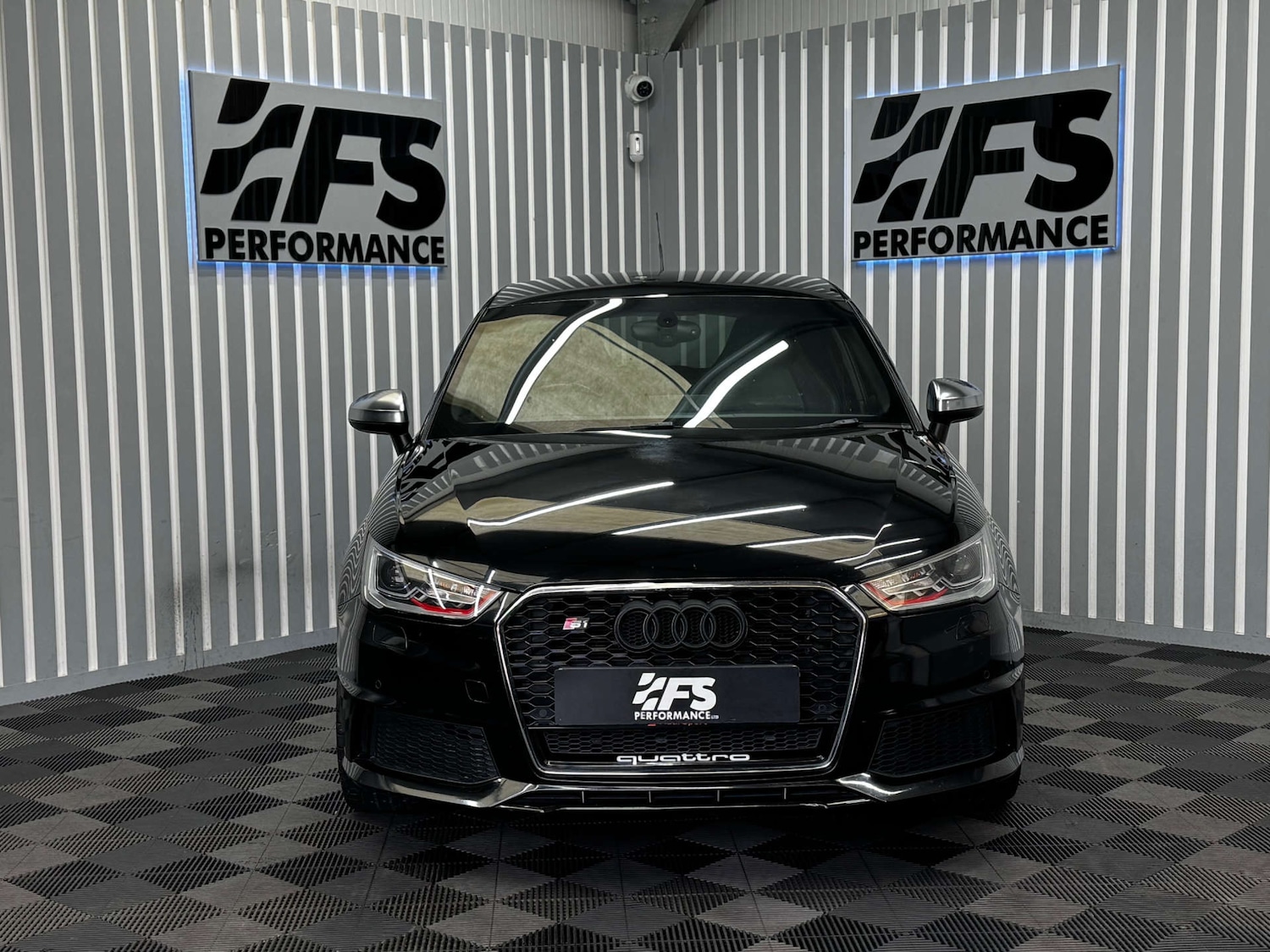 Used Audi A1 2015 for sale - 76379087: Photo 2